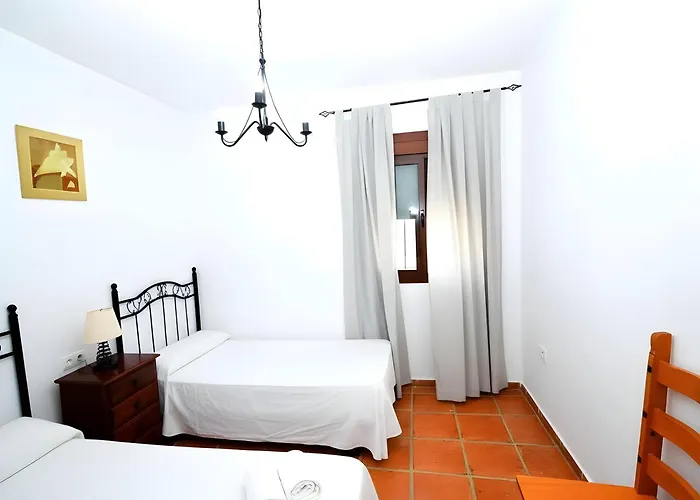 Casa Con Jardin Privado Piscina Compartida Garaje Incluido Conil De La Frontera