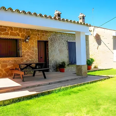 Casa Con Jardin Privado Piscina Compartida Garaje Incluido شقة *