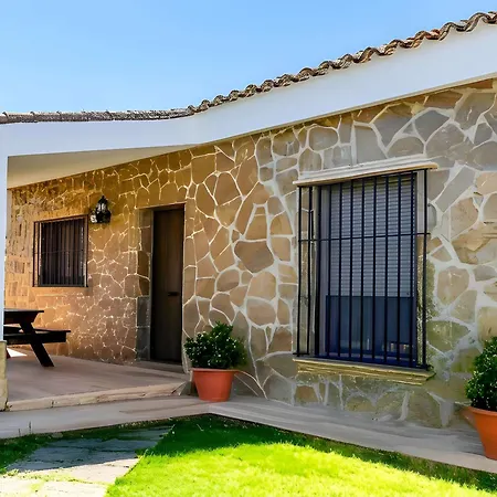 Casa Con Jardin Privado Piscina Compartida Garaje Incluido * קוניל דה לה פרונטרה
