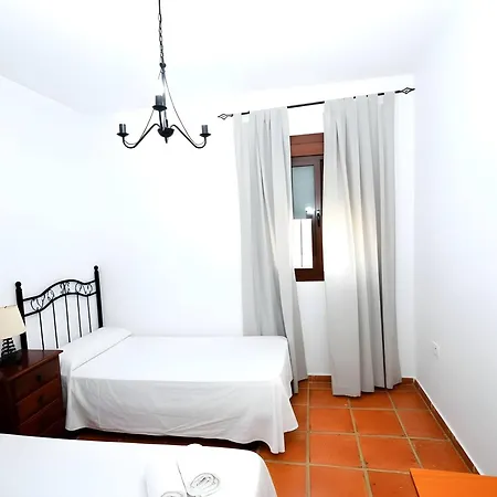 Casa Con Jardin Privado Piscina Compartida Garaje Incluido Conil De La Frontera
